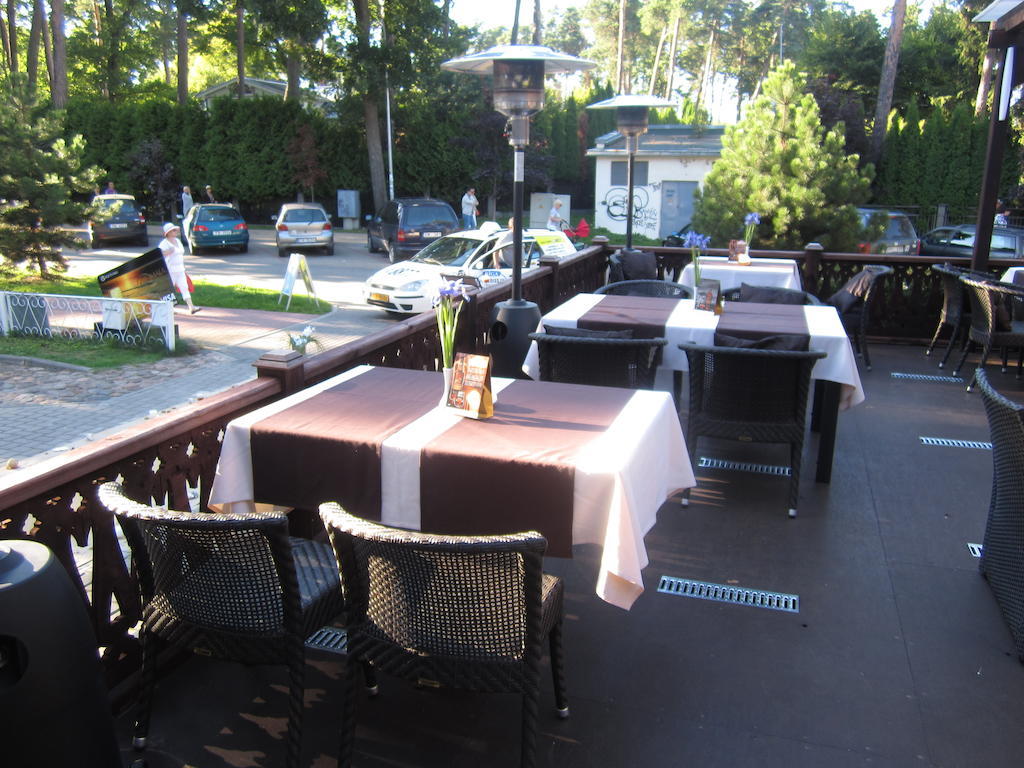 Good Stay Eiropa Hotel Economy Jurmala Ngoại thất bức ảnh