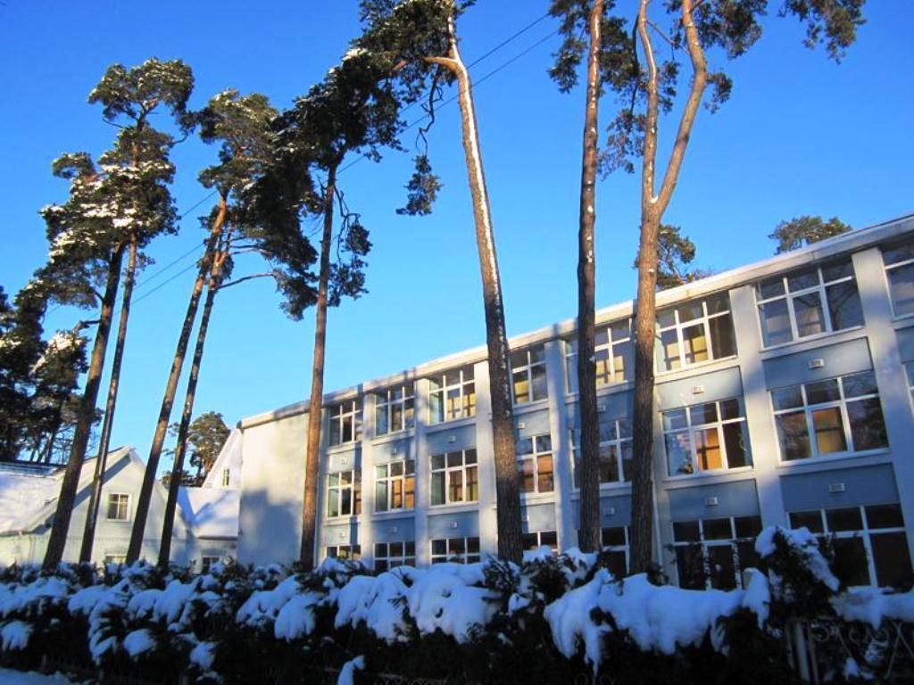 Good Stay Eiropa Hotel Economy Jurmala Ngoại thất bức ảnh