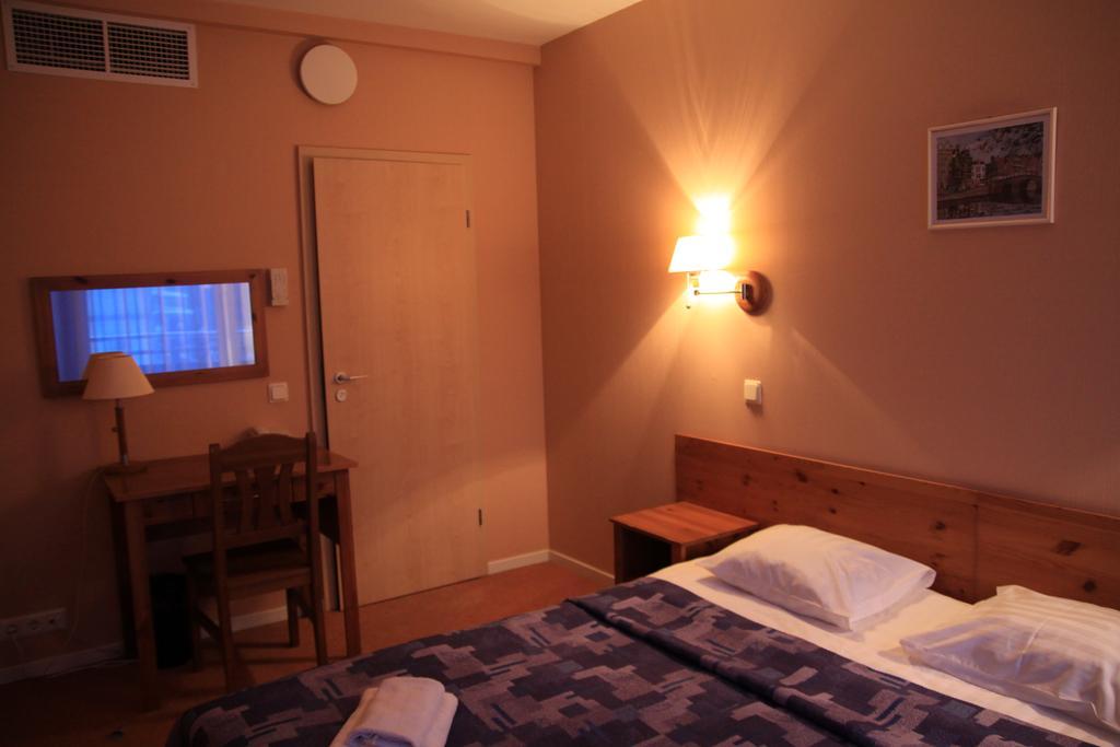Good Stay Eiropa Hotel Economy Jurmala Phòng bức ảnh