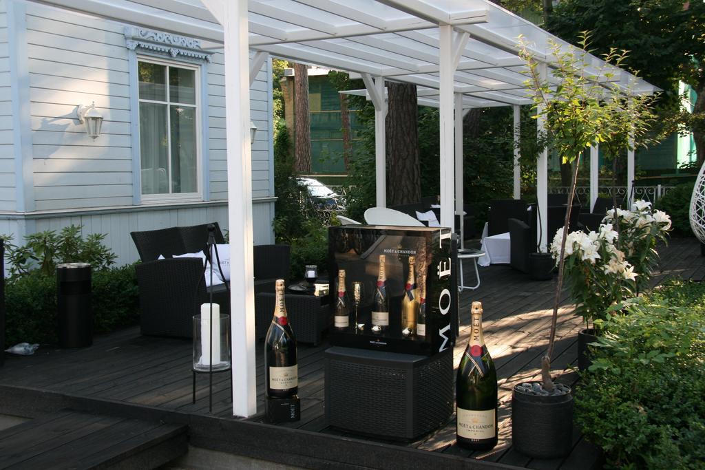 Good Stay Eiropa Hotel Economy Jurmala Ngoại thất bức ảnh